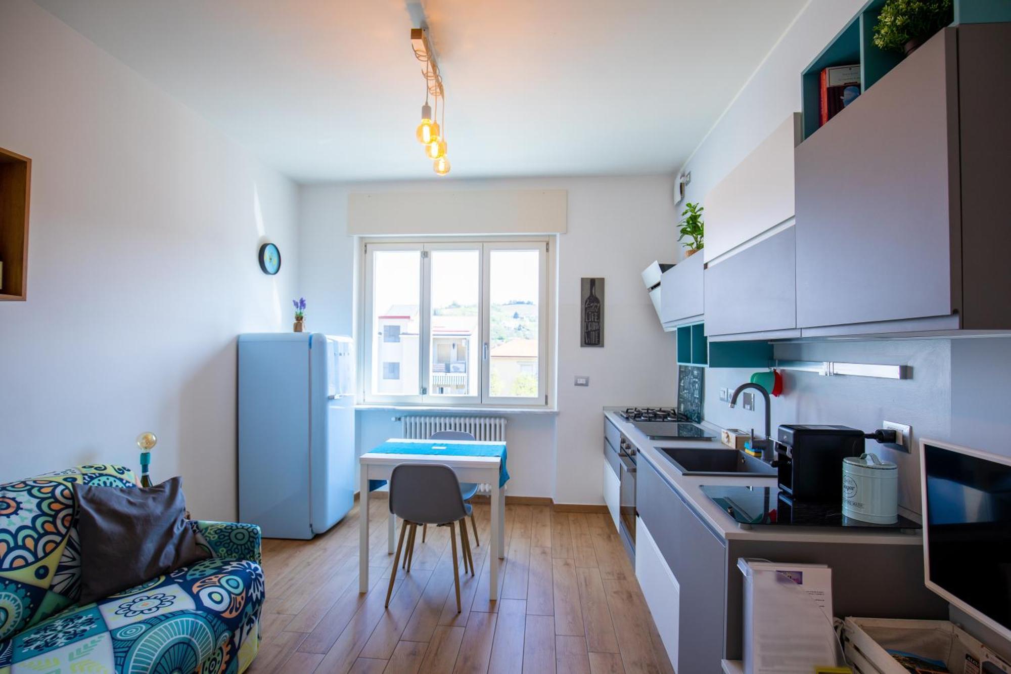 Vinhome Bilocale Con Garage Privato Alba Centro Ngoại thất bức ảnh