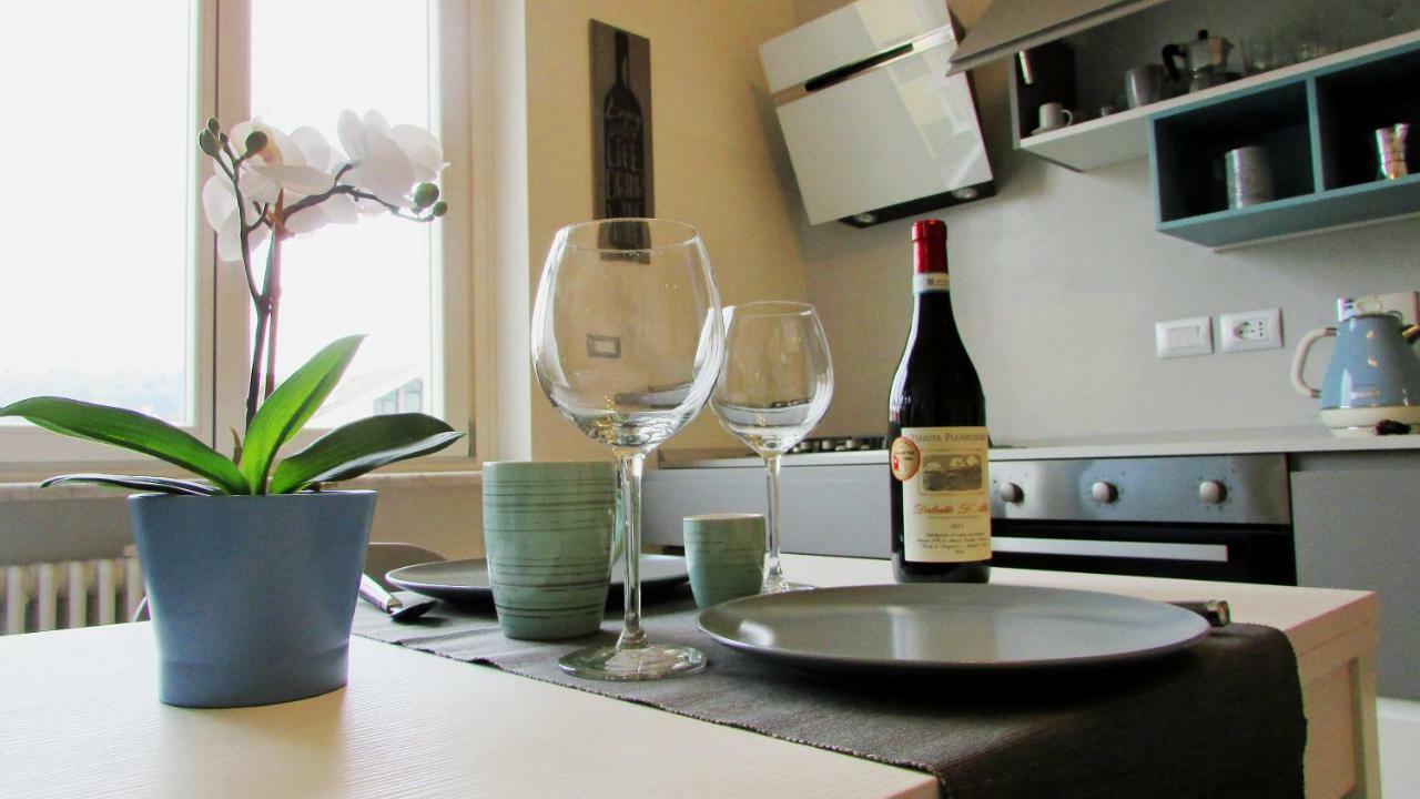 Vinhome Bilocale Con Garage Privato Alba Centro Ngoại thất bức ảnh